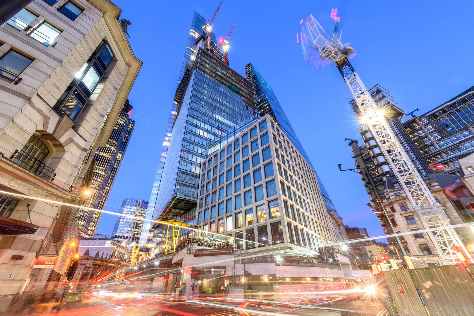 8 bishopsgate London